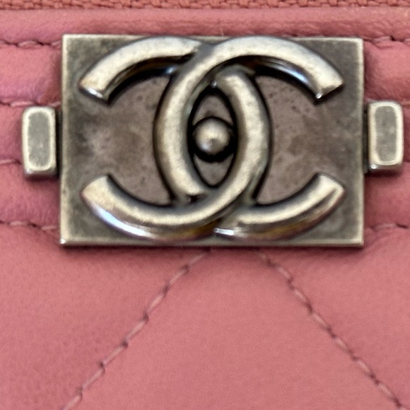 Chanel Quilted Lambskin Pink Boy Zippy Wallet - Picture 15 of 16